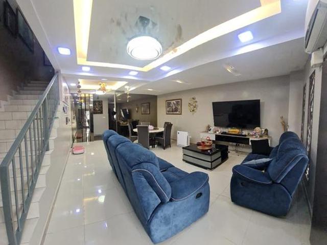 Sewa 2sty house kitchen cabinet 3br3b2cp Kota Kemuning