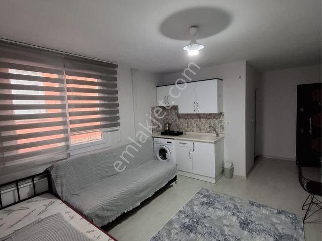 Seyhan Baraj Yolunda Eşyalı Kiralık 1+0