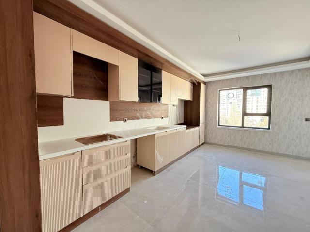 ▄seyit Gayrimenkul▄bölgenin İncisi.ege Mah.ultra Lüx Sıfır 130m²