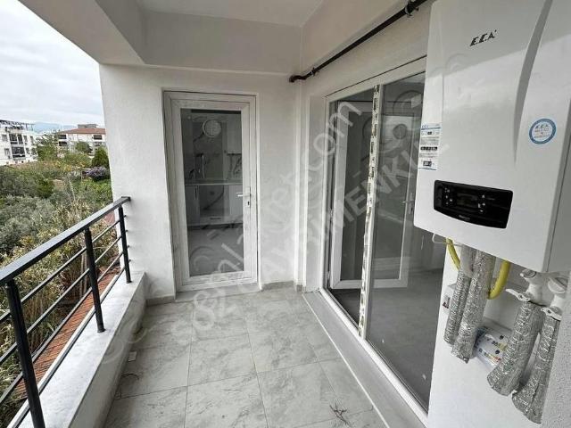 Seyitahmet Ebevyn Banyolu 95m2 2+1 Arakat Satılık Sıfır Daire