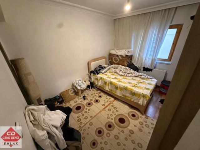 Seyitler Cd. Paraleli Kat Konumlu Kök Tapu 2 banyolu 3+1