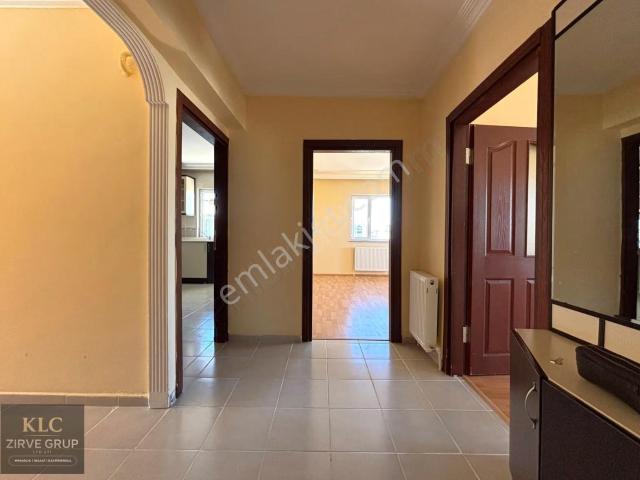 Seyrantepe Mahallesinde 130m2 Satılık Manzaralı 3+1 Daire