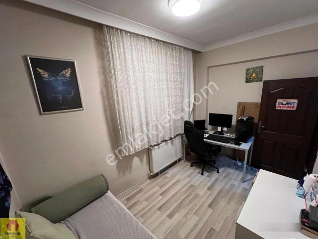 Seyranbağları Nda Katta Mobilyalı Kiralık 3+1 Bakımlı Daire