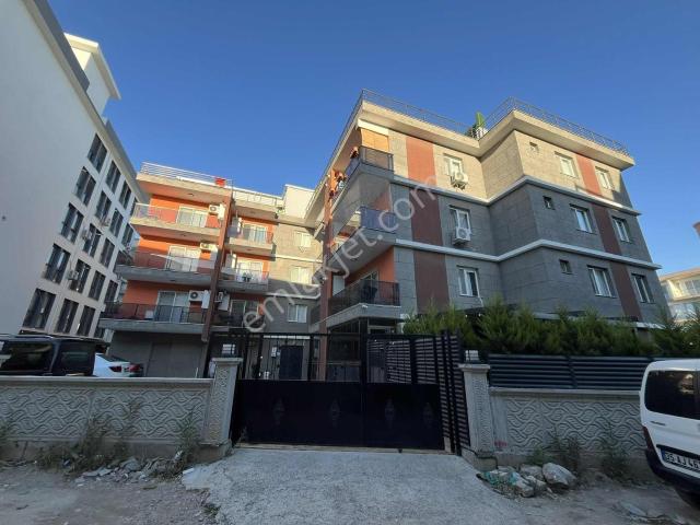 Seyrek'te 1+1 Eşyalı Kiralık Daire