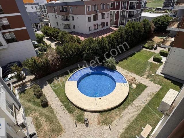 Seyrekte Üniversite Yakınında Eşyalı 1+1 Kiralık Daire