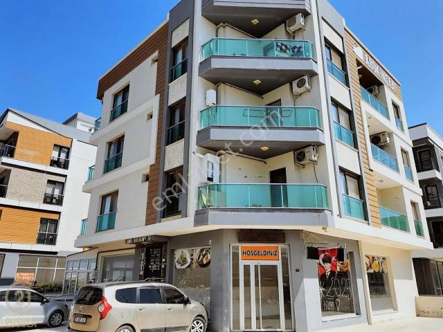 Seyrek'te Merkezi Lokasyonda Kiralık 1+1 Eşyalı Daire