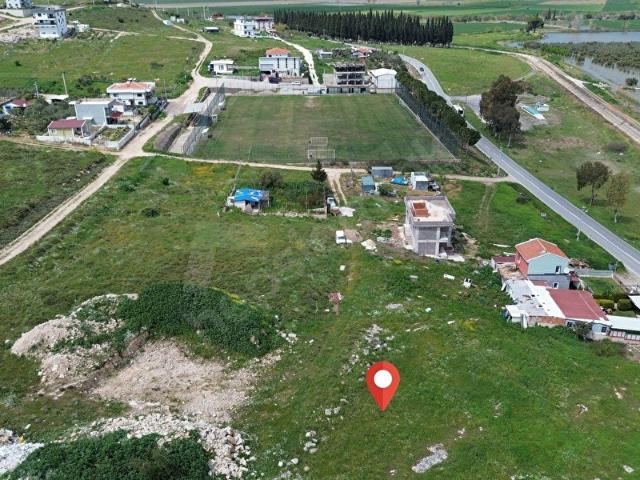 SEYREK FOÇA YOLU SINIRINDA 459 M MÜSTAKİL TAPULU İMARLI ARSA