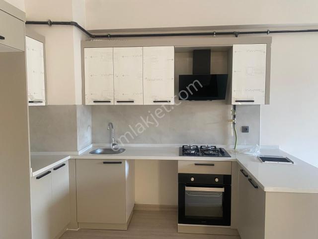 Seyrek Özkaya Suit'te Satılık Kiracılı 1+1 Lüks Daire