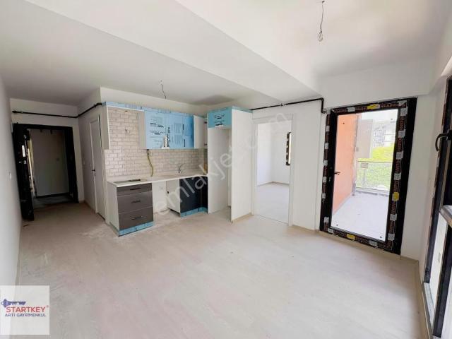 Seyrek Meydan Ve Yabancı Dil Myo Yakını 1+1 Kiralık Sıfır Daire