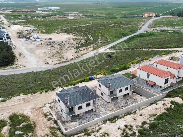 Seyrek Villa Kentte Satılık Vila
