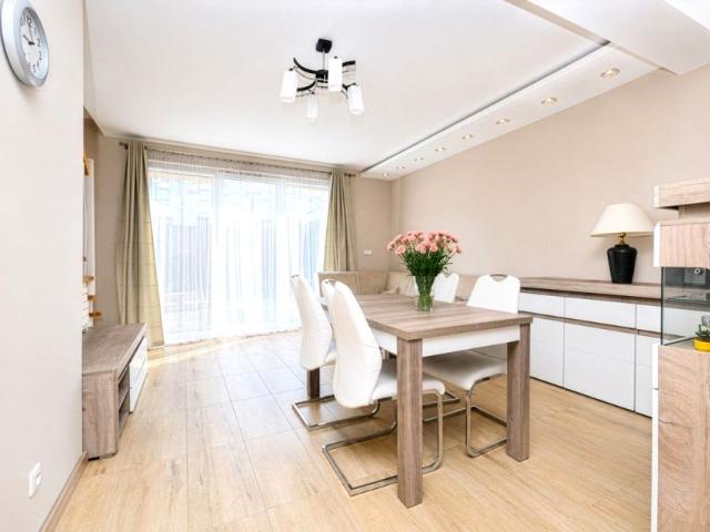 Sezamkowa 69 m², Dębogórze
