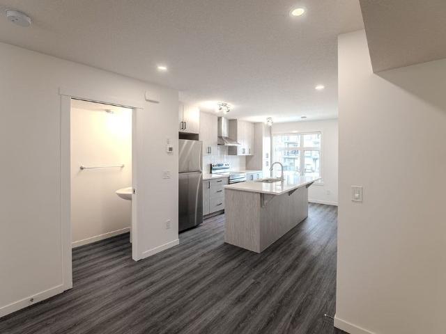 SF168 | 1 MONTHS FREE – 2 Bed, 2.5 Bath Condo – Mahogany, Calgary 2 Bedroom Home for Rent at 20 Masters Dr Se, Calgary, AB T3M 3P8 Mahogany
