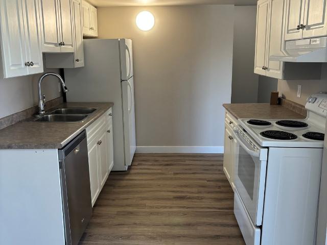 SF77 3 Bed1.5 Bath Townhouse in Beverly Heights #312 2908 116 Ave NW #312 3 Bed 1.5 Bath Townhome for Rent
