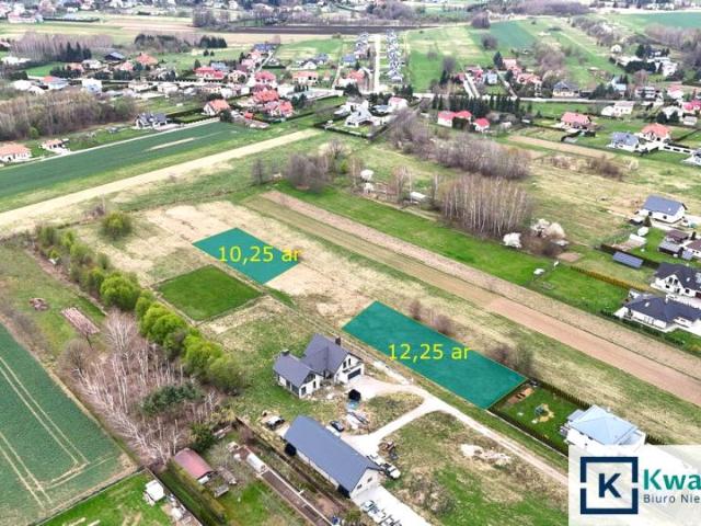 Składowa 1 025 m², Świerzowa Polska