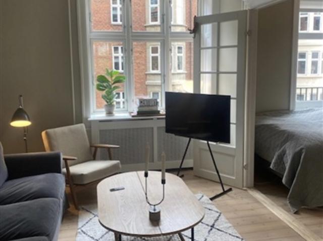Skøn møbleret Østerbro lejlighed, København Ø, København