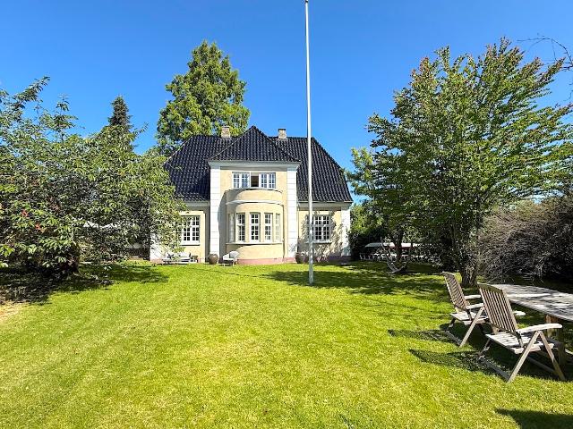 Skøn villa i Charlottenlund