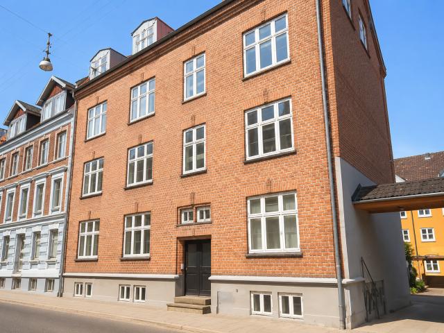 Skøn 2 værelses lejlighed beliggende på Istedgade