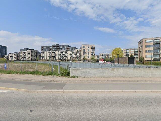 Skøn 2 værelses med stort soveværelse og sydvestvendt altan