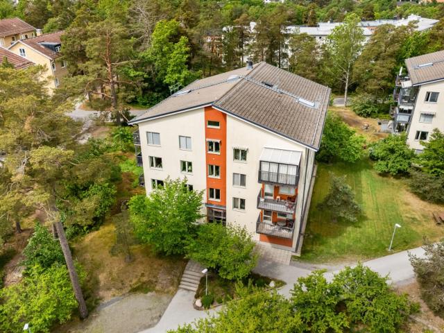 Skänkelvägen 2