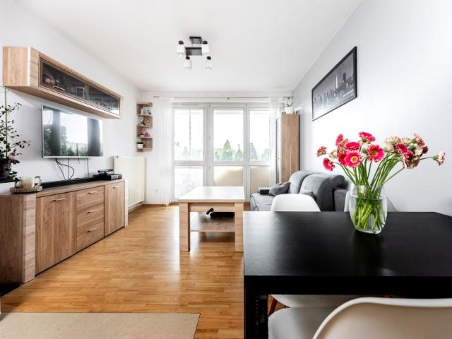 Skarbka z Gór 140F 42 m², Warszawa