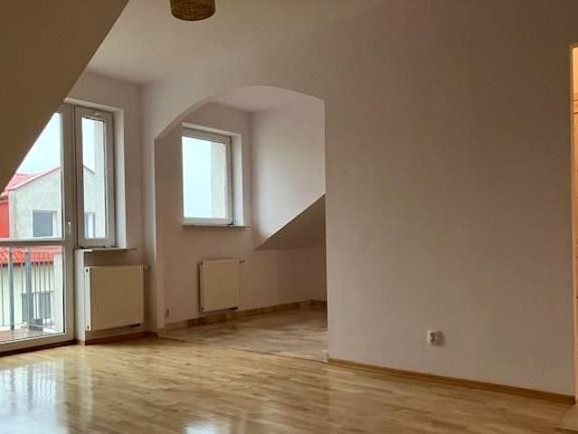 Skarbka z Gór 32 m², Warszawa