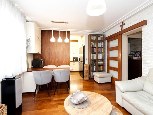 Skarbka z Gór 68 m², Warszawa