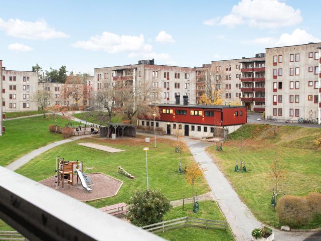 Skarpövägen 1