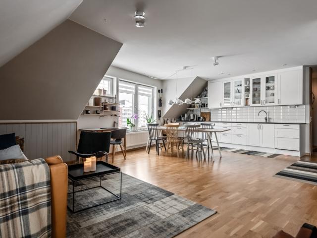 Skärvstensgatan 18