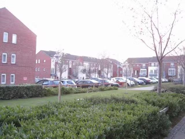 Skelligs Court, Waterville, Blanchardstown, Dublin 15 is for r.