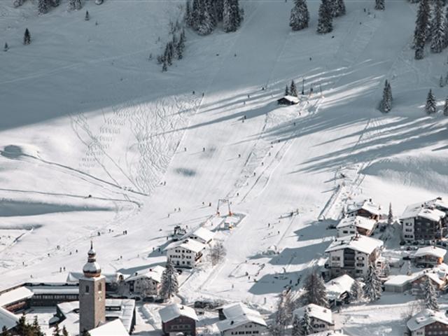 Ski in/Ski out 3.5 Zi. Gartenwohnung in Lenzerheide, top Lage