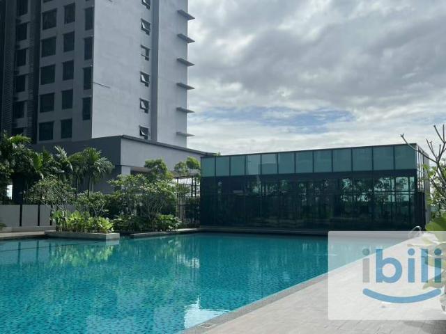 Skip The Traffic, Take The MRT | Master Room @ Meta Residence, Putra Permai