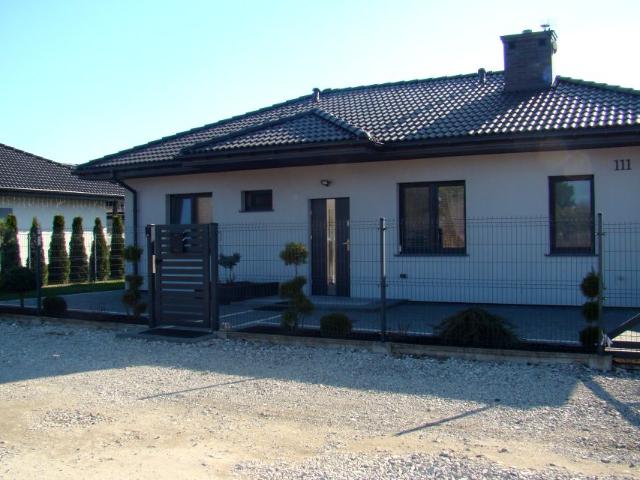 Skrzydlata 111 110 m², Radom