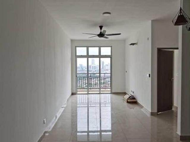 SKS Habitat Apartment, Larkin