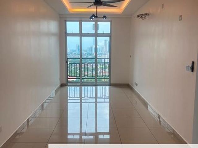 SKS Habitat Apartment, Larkin