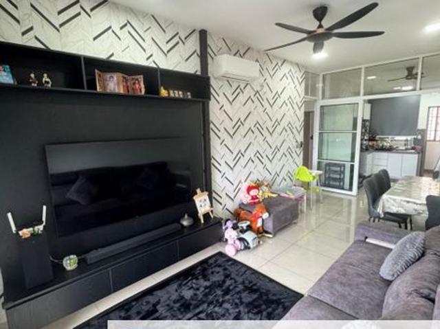 SKS Habitat Apartment, Larkin