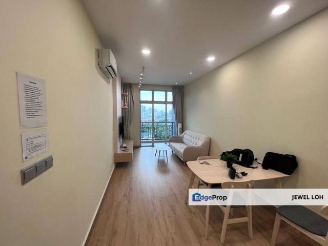 SKS Habitat Apartment, Larkin