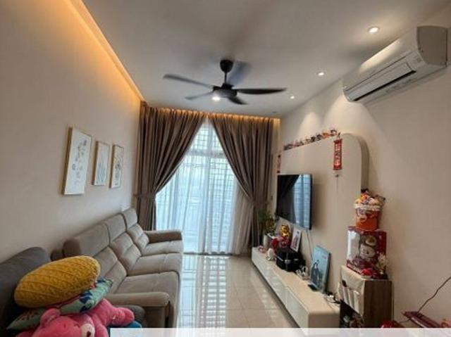 SKS Habitat Apartment, Larkin