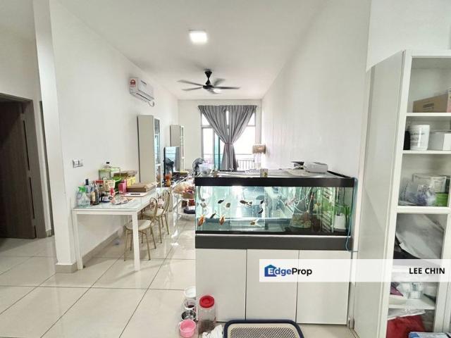 SKS Habitat Apartment, Larkin