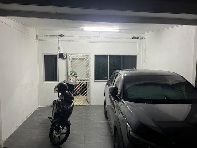 SkudaiTaman Damai JayaJalan MakmurDouble Storey Medium Cost House