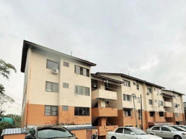 Skudai Bandar Selesa Jaya Jalan Silat Gayong Flat Level 1