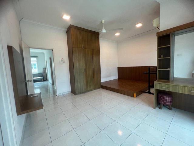 Skudai Mutiara Rini Double Storey Terrace Intermediate For Sale