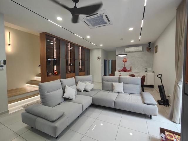 skudai mutiara rini lima kedaifreehold double storey landed