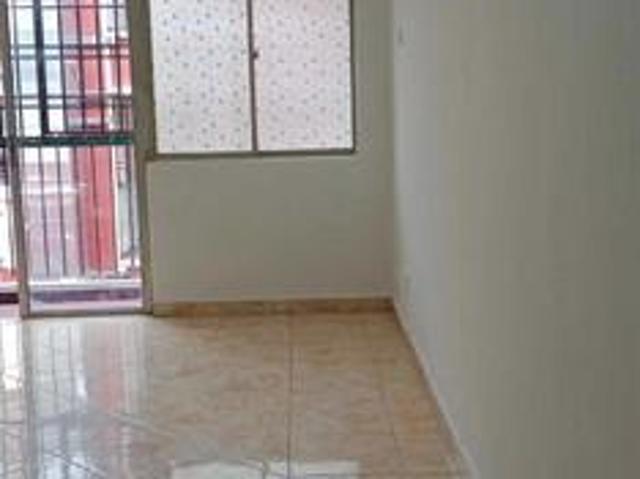 Skudai shop apartment Rumah murah opposite best mart