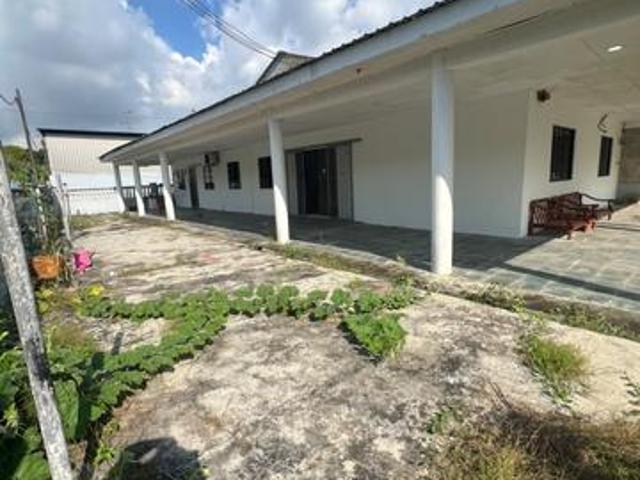 Skudai Single Storey Corner Lot House 5bed Johor Bahru
