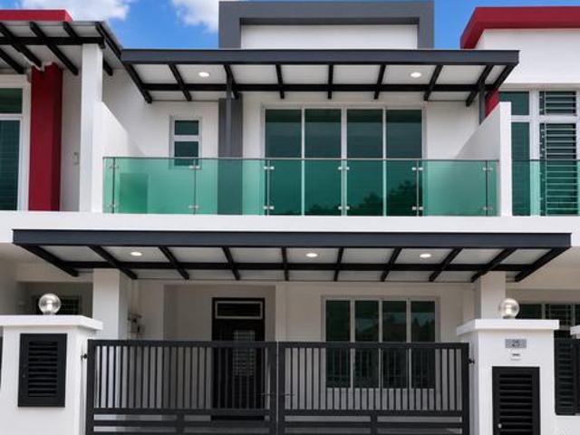 SKUDAI Pulai Hijauan Gated and Garded Double Storey House FULL LOAN