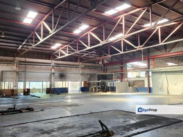 Skudai / Tmn Industry Jaya / Single Storey Detached Factory with 2 storey office building / Light industry