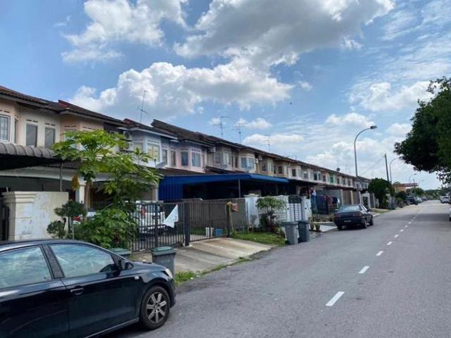 Skudai Taman Pulai Indah Jalan Pulai LMCost Double Storey House