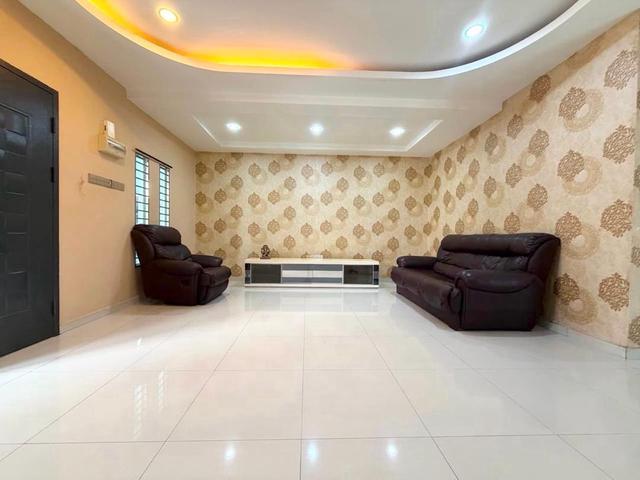 Skudai Taman Pulai Utama Double Storey End Lot