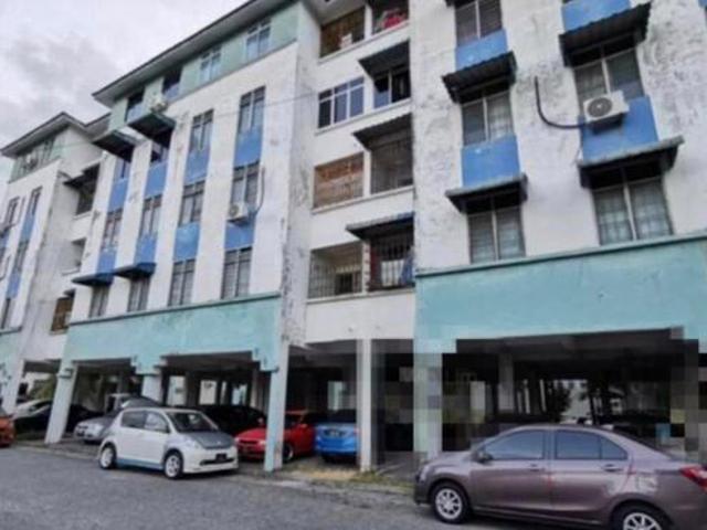 Skudai Taman Tan Sri Yaakob Jalan Putra LCost Flat Level 3