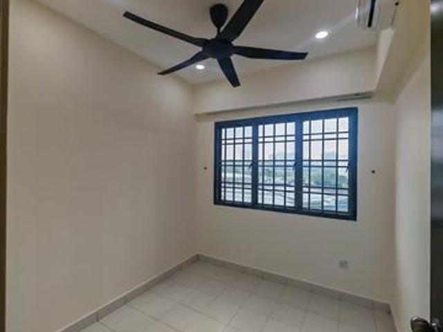 Skudai Taman Tasek Danga View Apartment 3 bed 2 bath